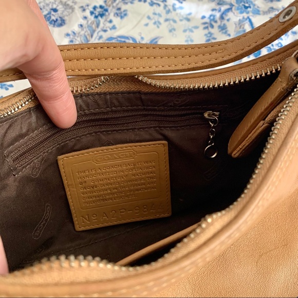 VTG 90s-Y2K brown leather coach mini shoulder bag - Picture 4 of 4